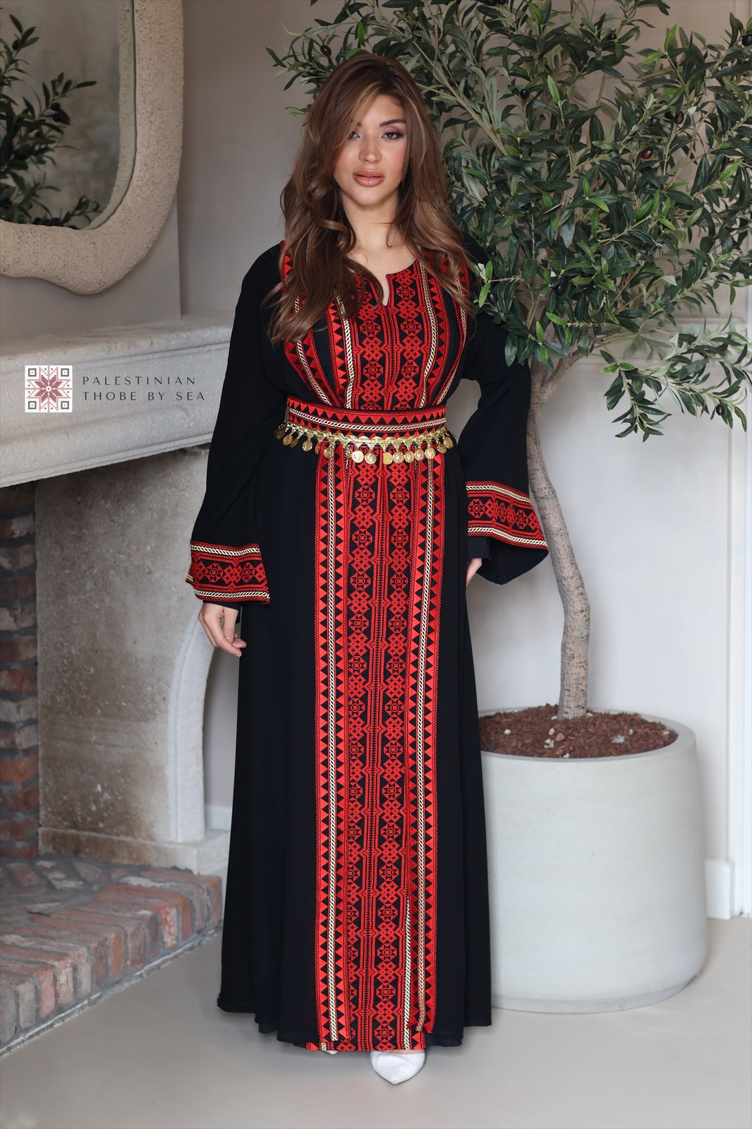 Baladna red abaya
