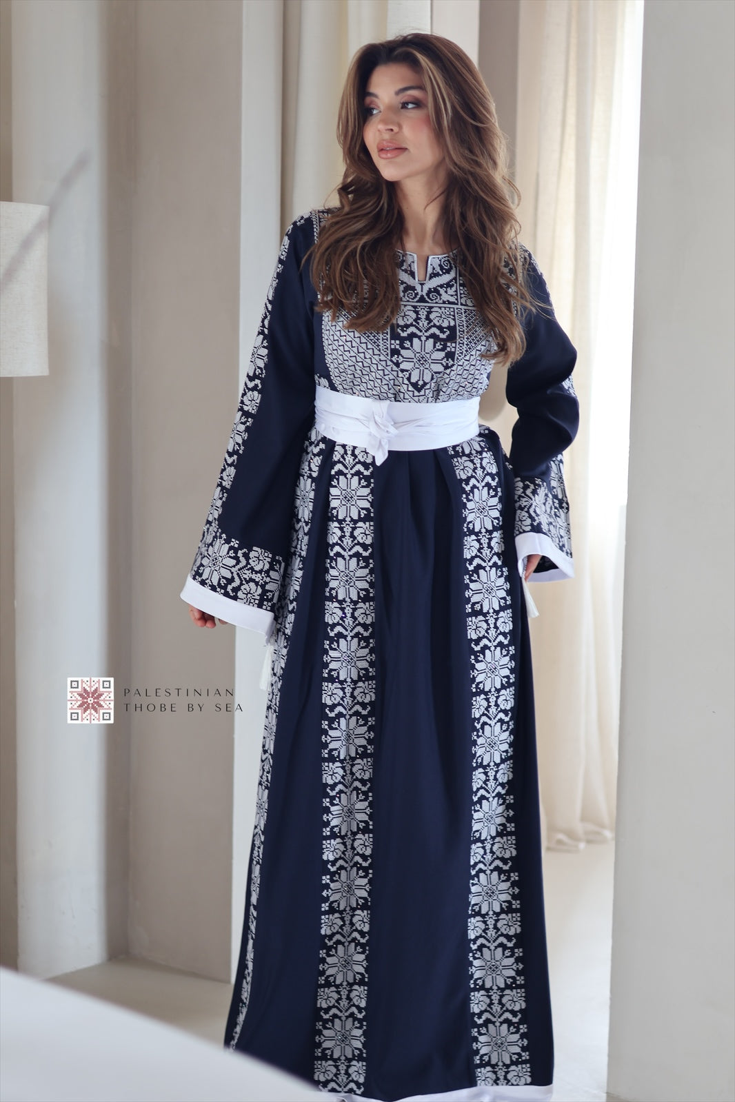 Bethlehem midnight Thobe