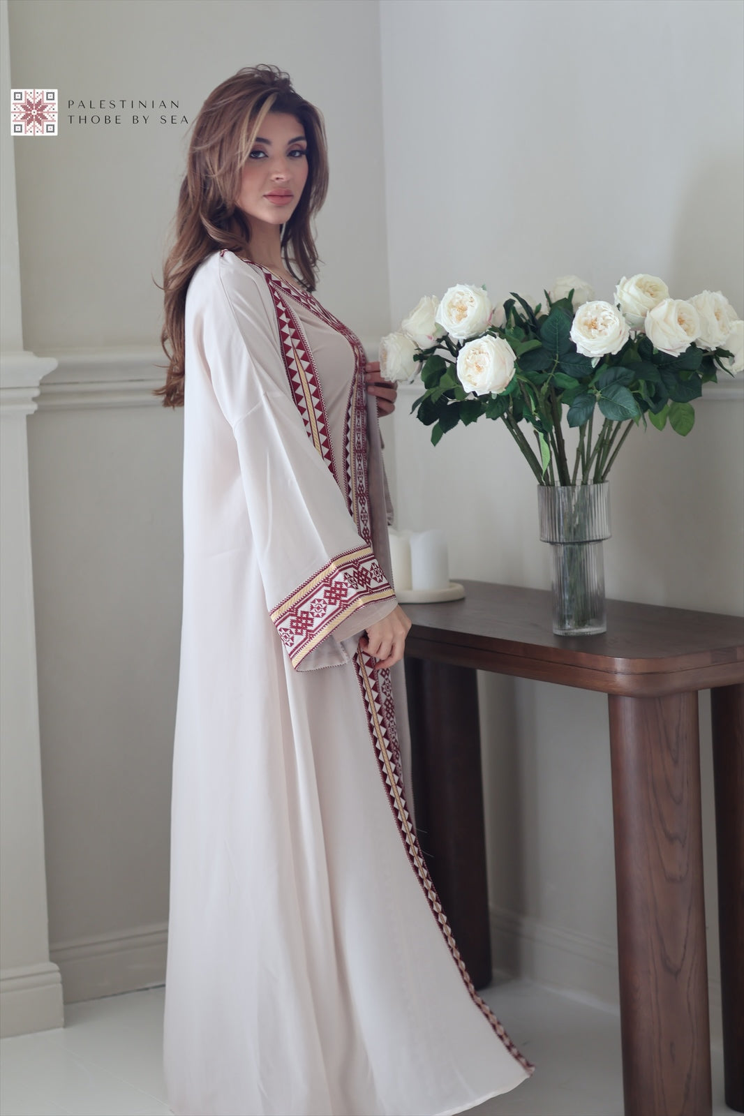 Baladna burgundy abaya