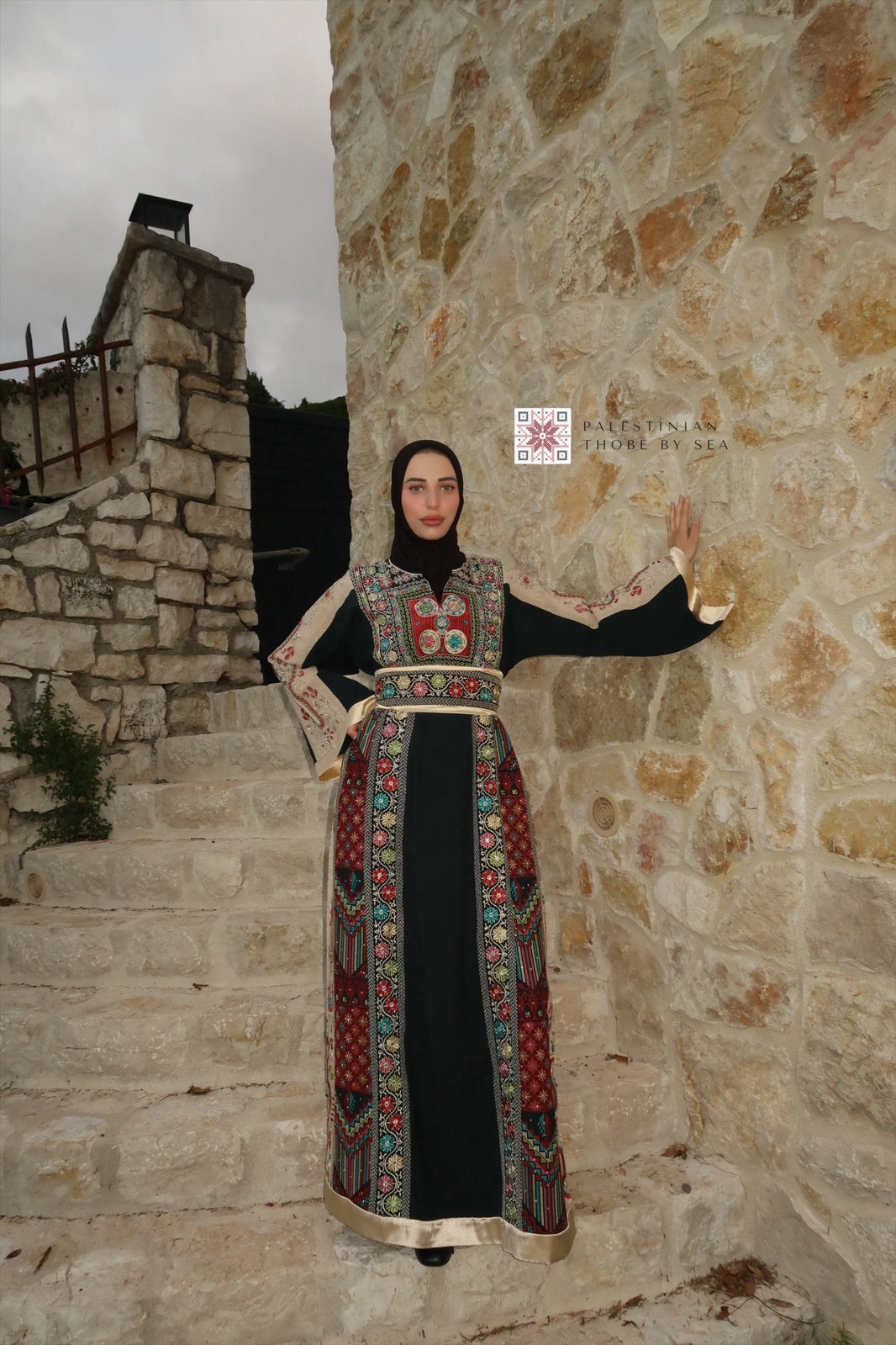 Gaza heritage Thobe