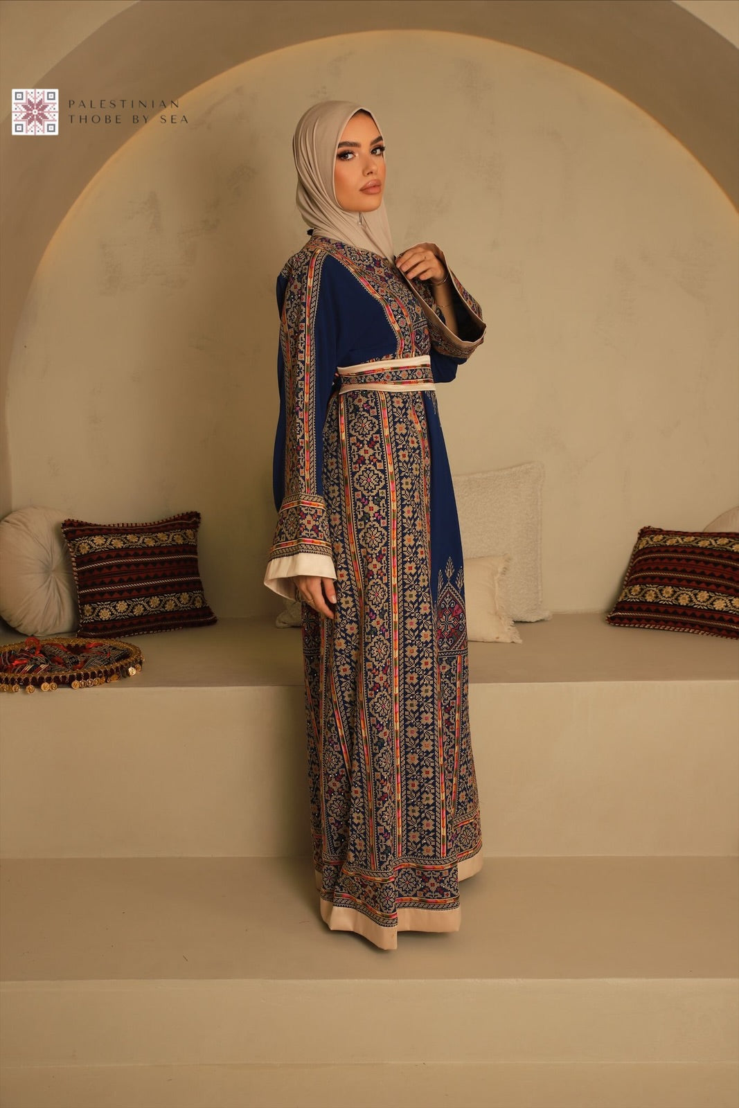 Ramallah royal Thobe