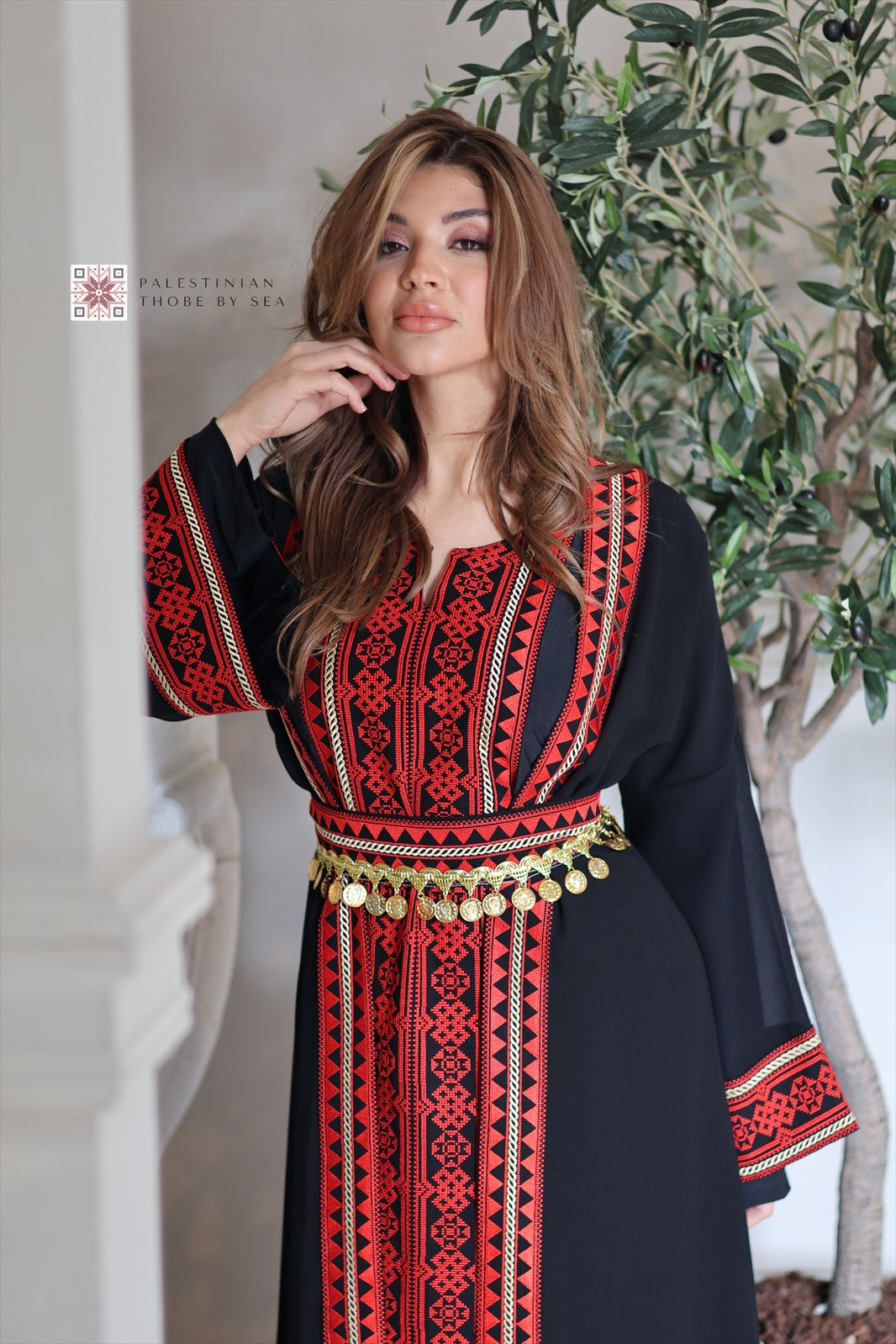 Baladna red abaya