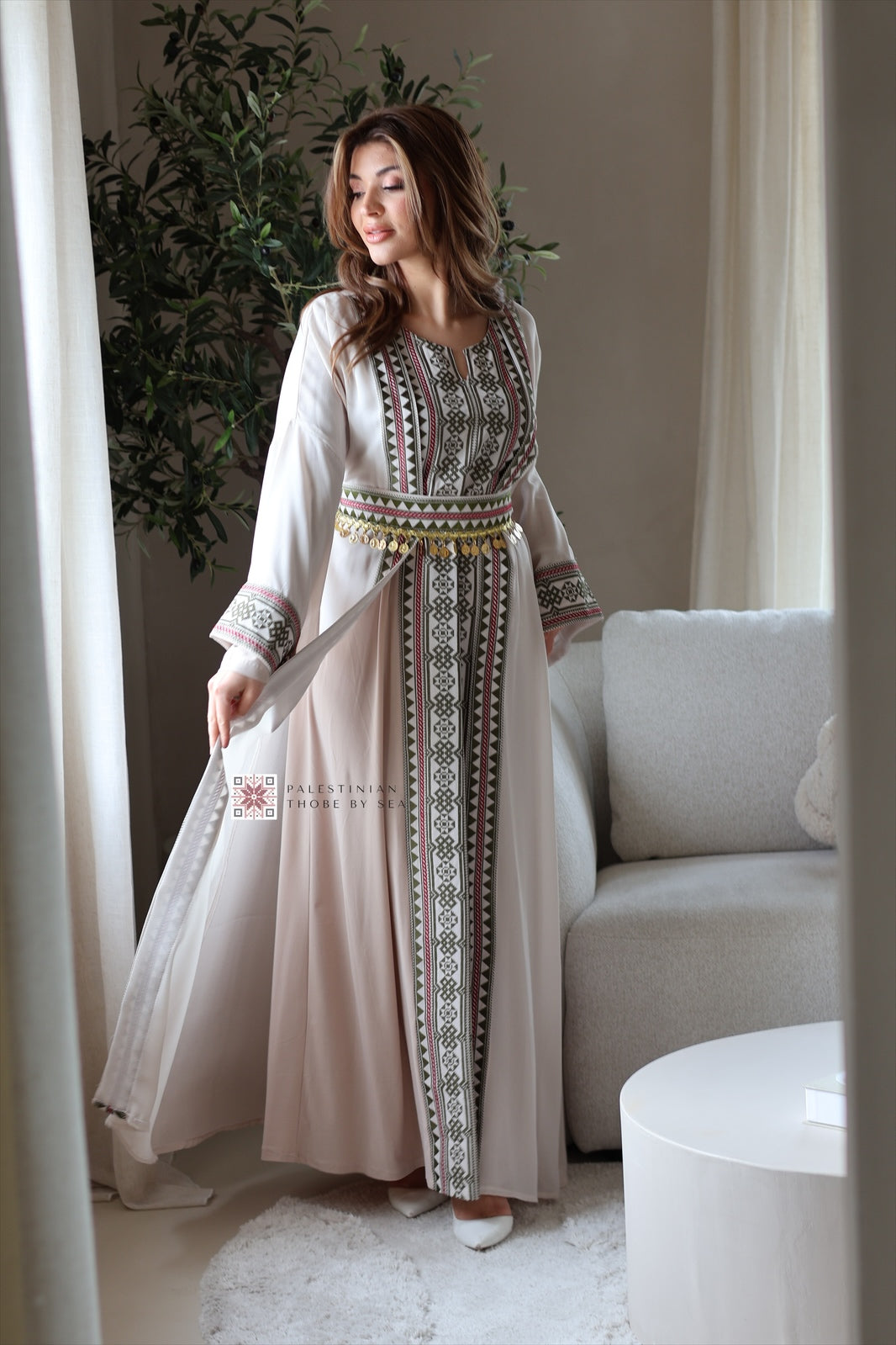 Baladna green abaya