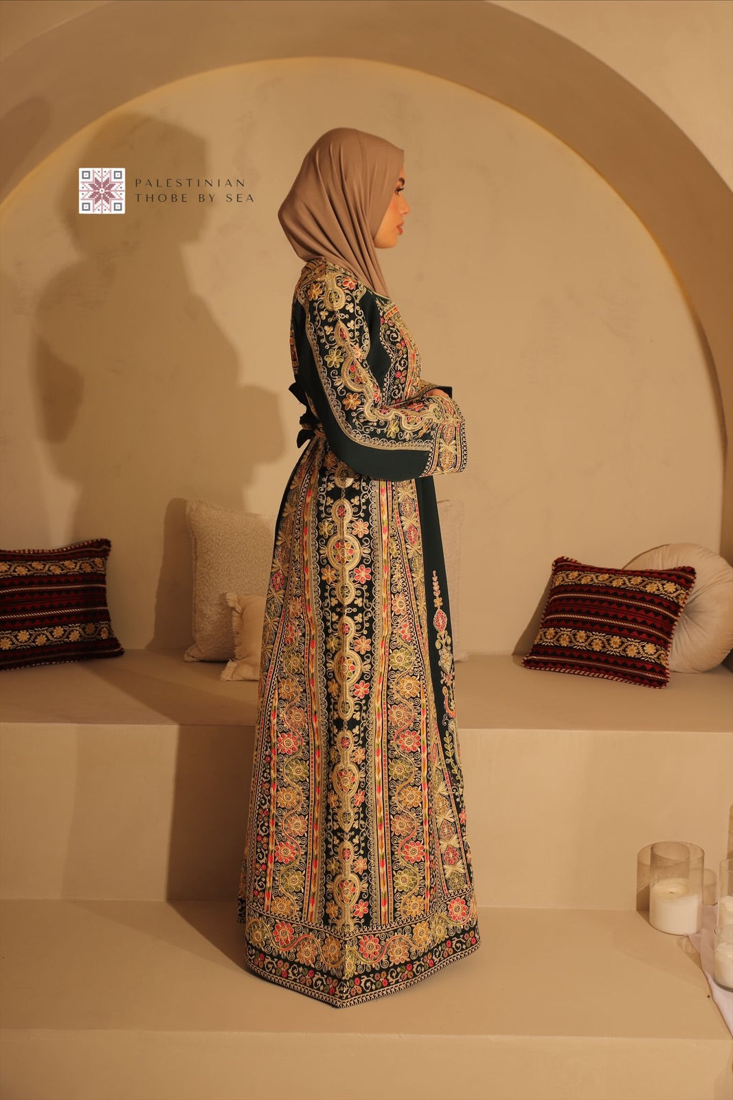 Bethlehem radiance Thobe