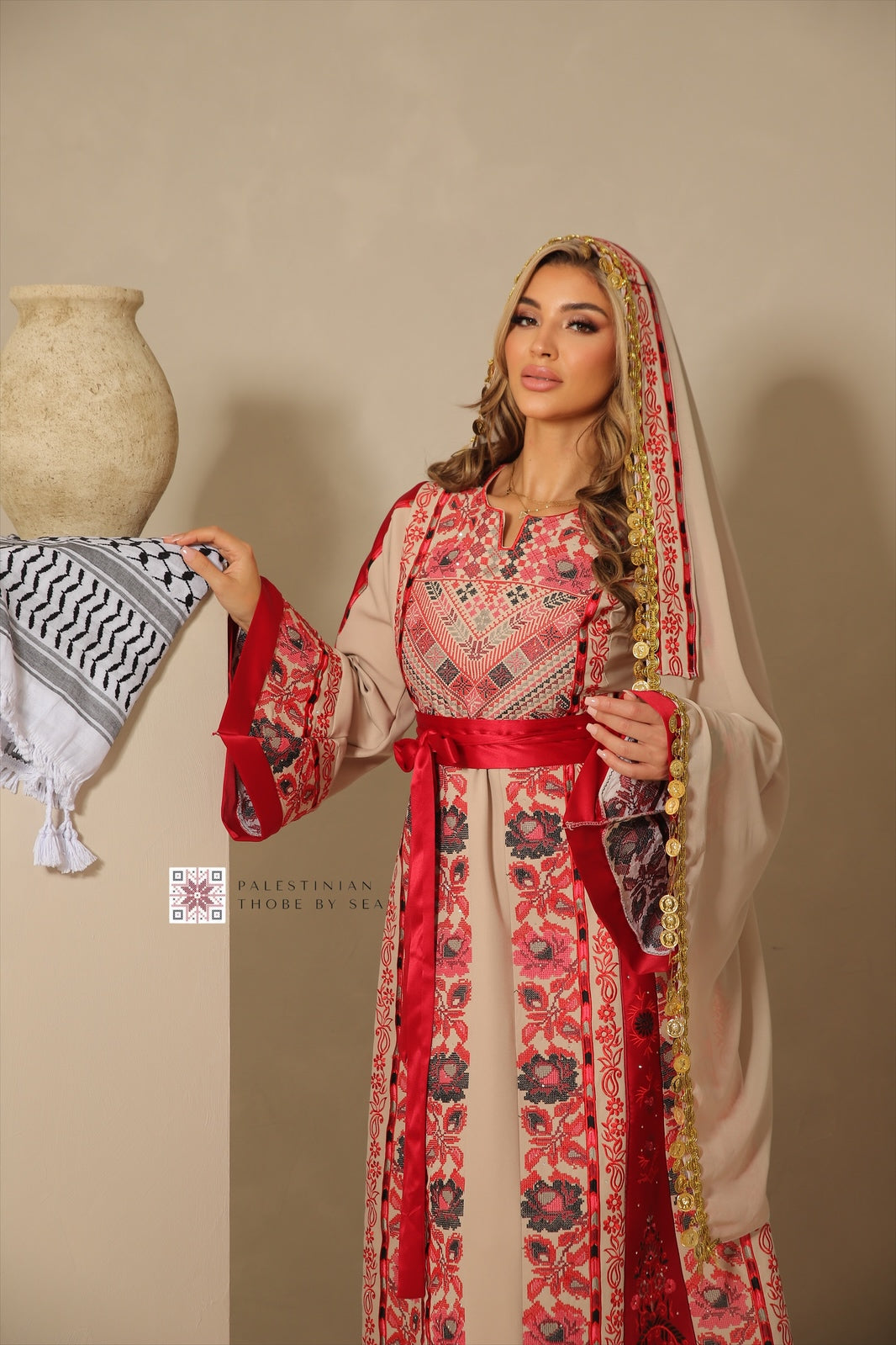 Gaza blush Thobe