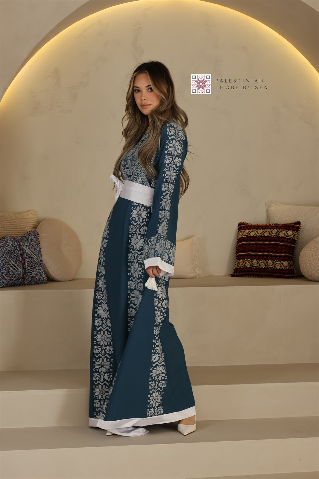 Bethlehem teal Thobe