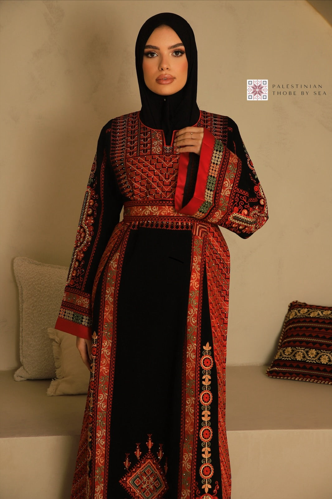 Ramallah ruby Thobe