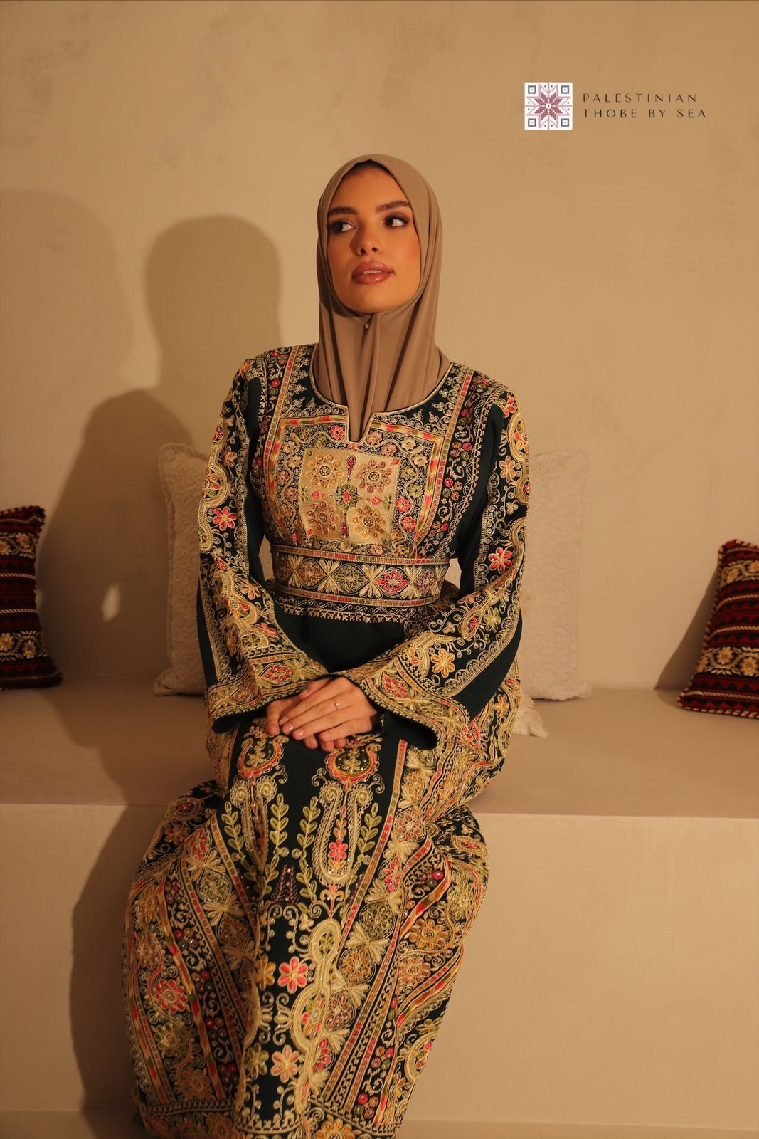 Bethlehem radiance Thobe