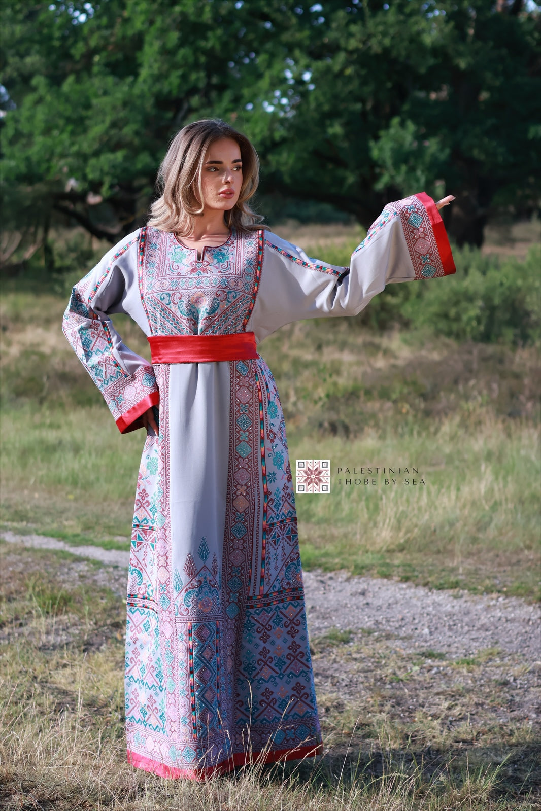 Bethlehem breeze Thobe