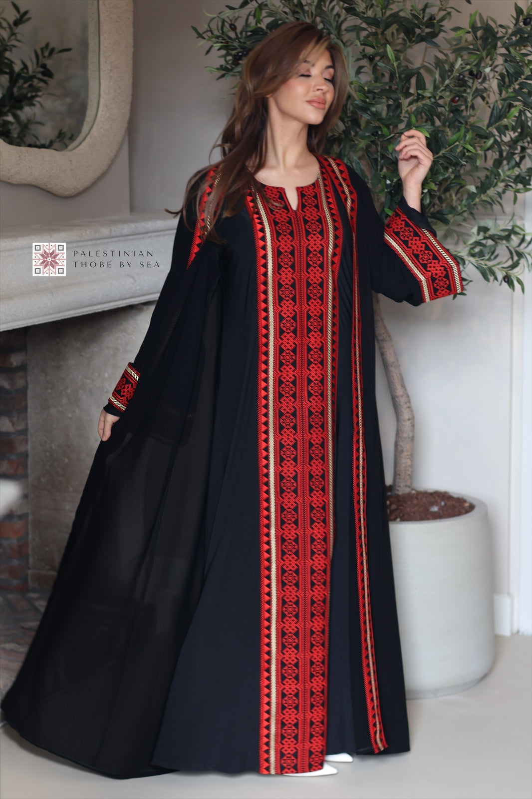 Baladna red abaya