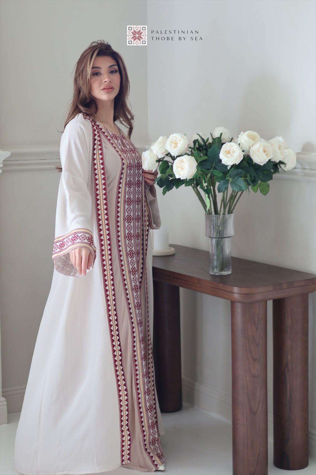 Baladna burgundy abaya