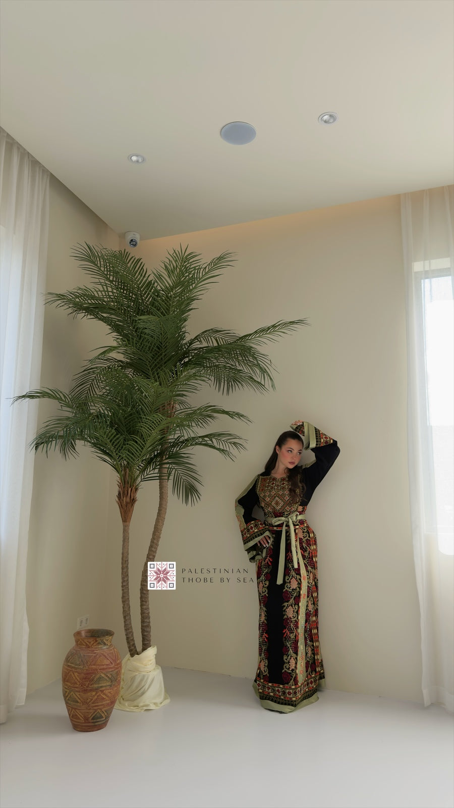 Ramallah Heritage Bloom Thobe